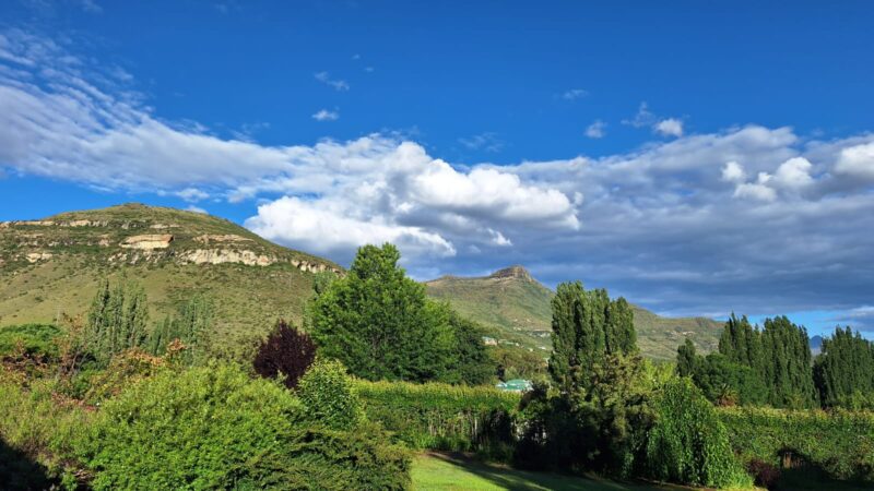 1 GINO – In Clarens (3 Bedroom House – Sleeps 8)
